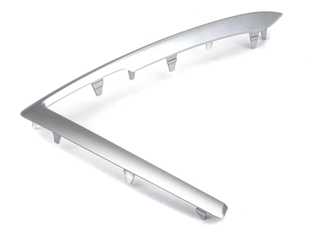 MOLDURA FARO ANTINIEBLA IZQ