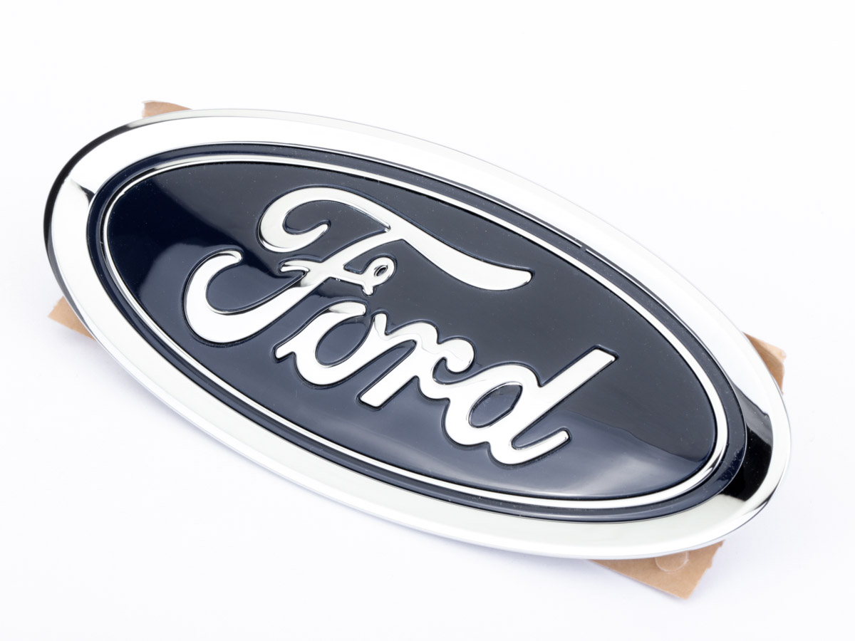 EMBLEMA FORD PORT&Oacute;N TRASERO
