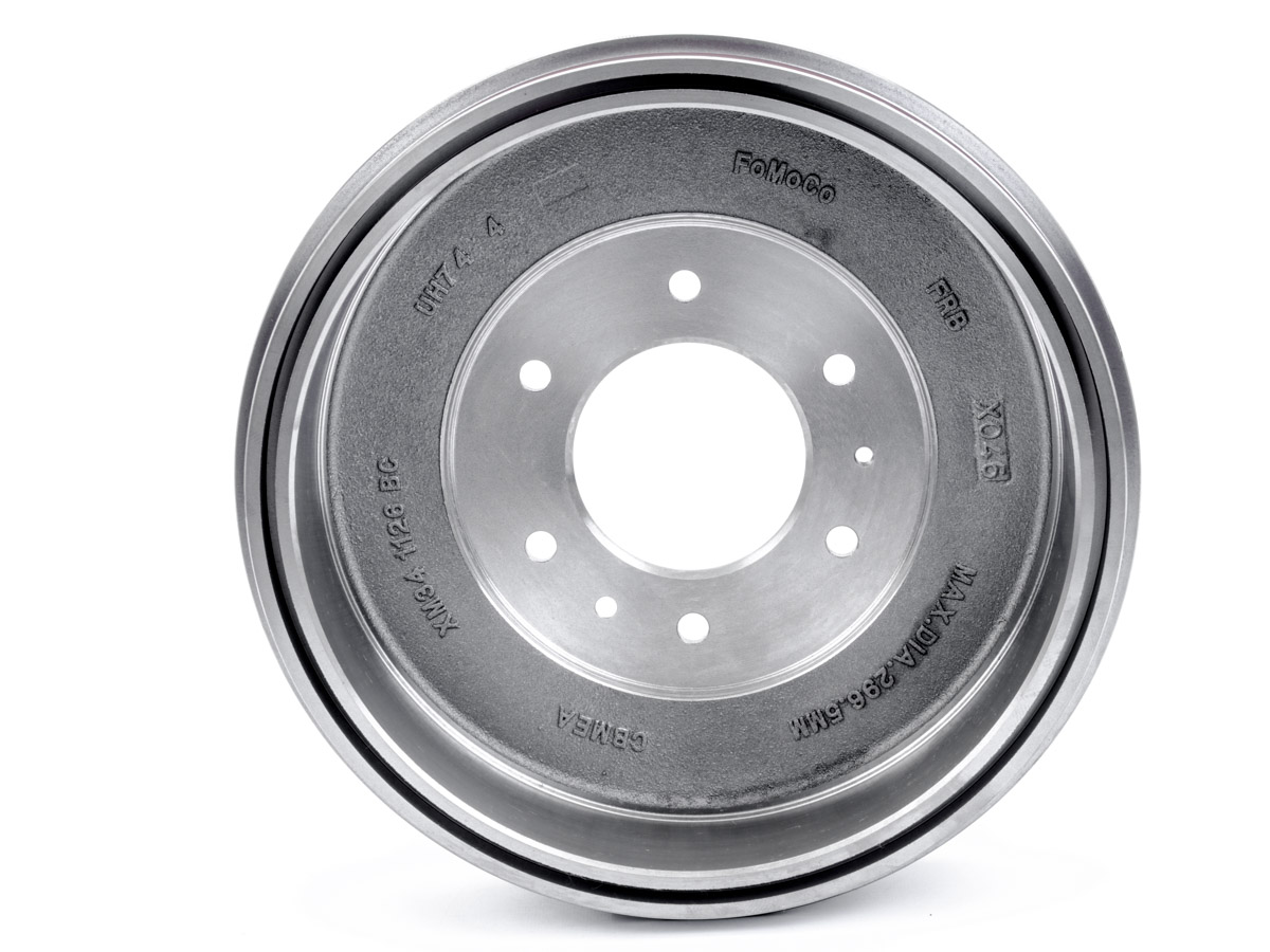 CAMPANA DE FRENO DE RUEDAS TRASERA