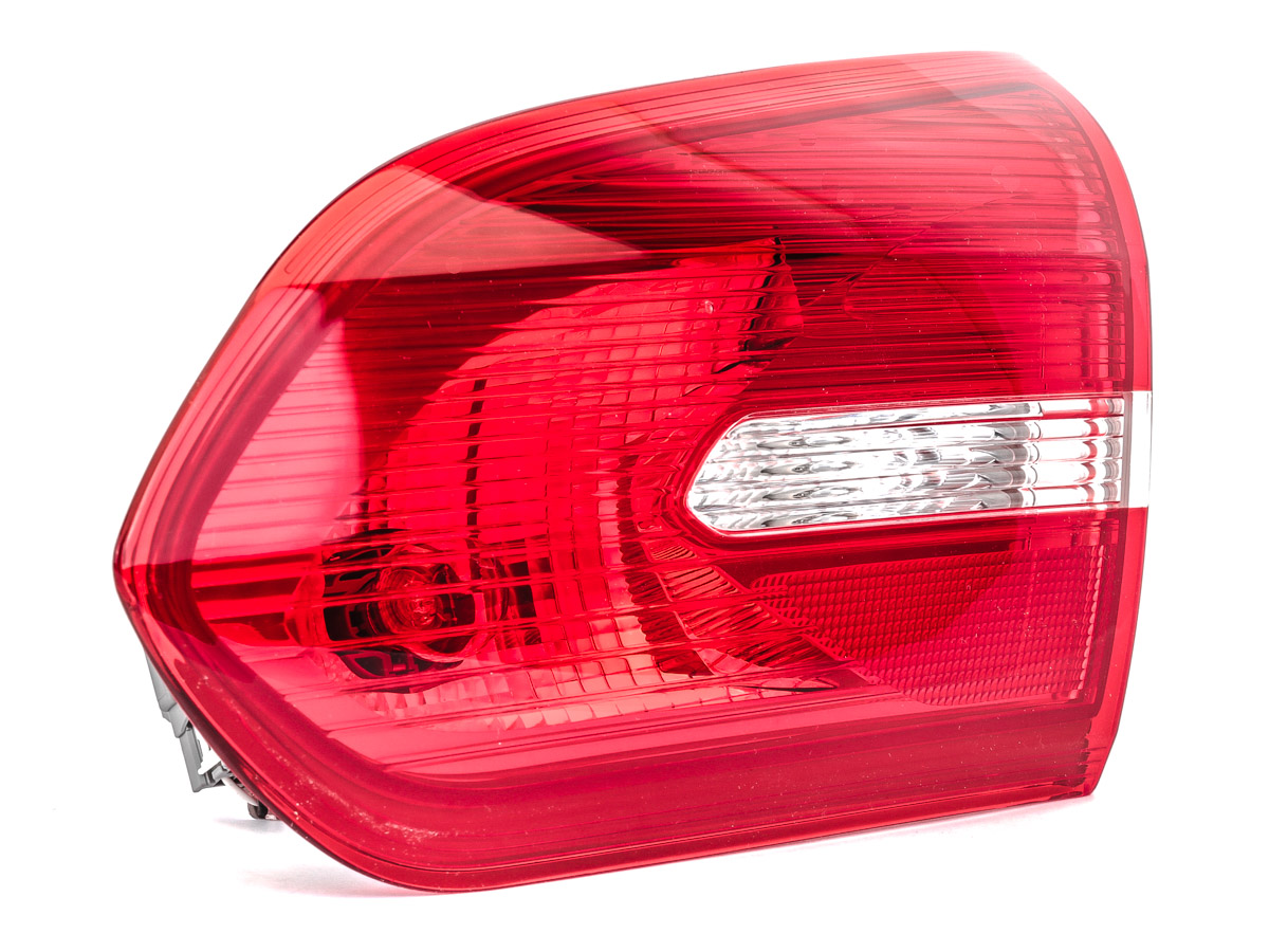 FARO TRASERO INTERNO - LADO DERECHO