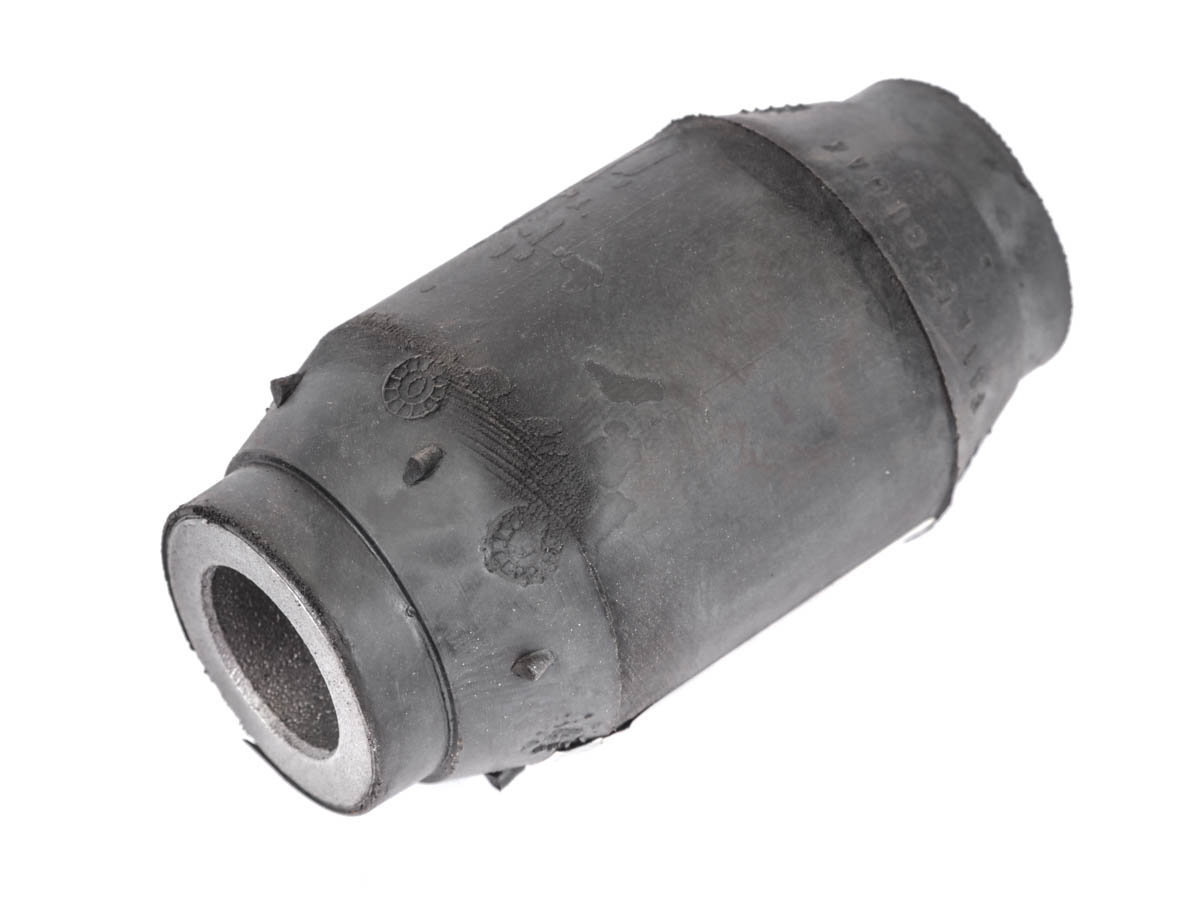 BUCHA DELANTERA DEL FEJE DE MUELLES